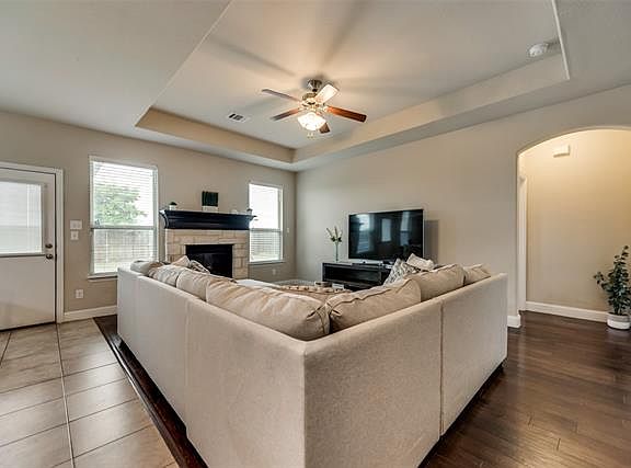 3rd image of 3217 Wiltshire Horn Ave
