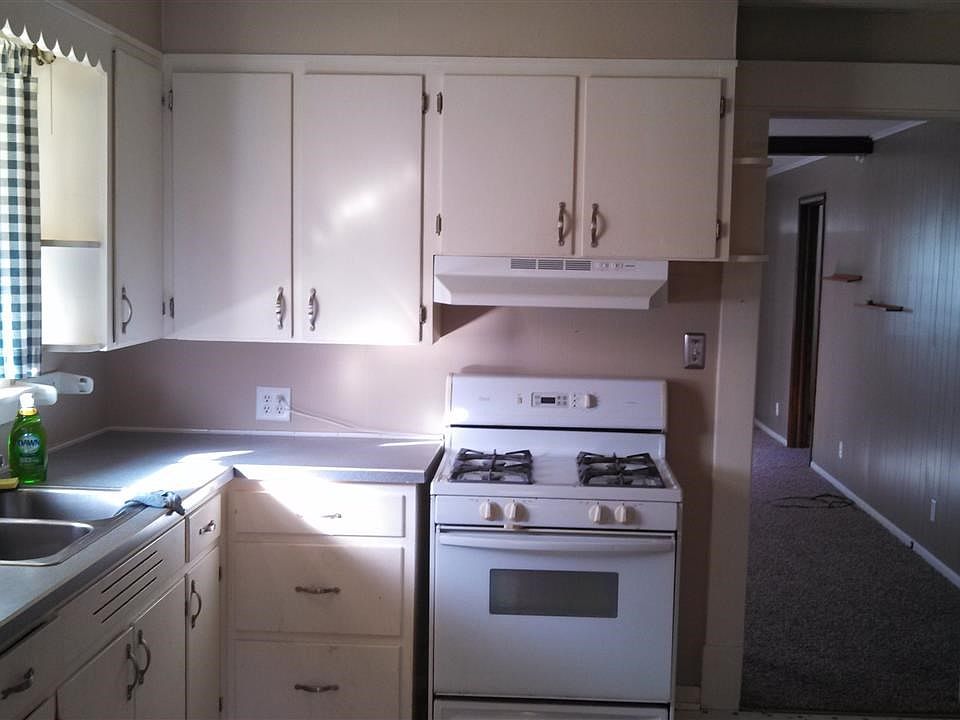 2nd image of 2809 Washington Ave