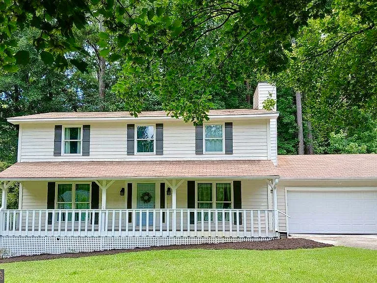 208 Swanson Rdg — Photo 1