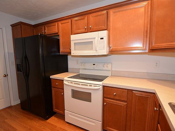 2nd image of 4306 N Fulton Ave