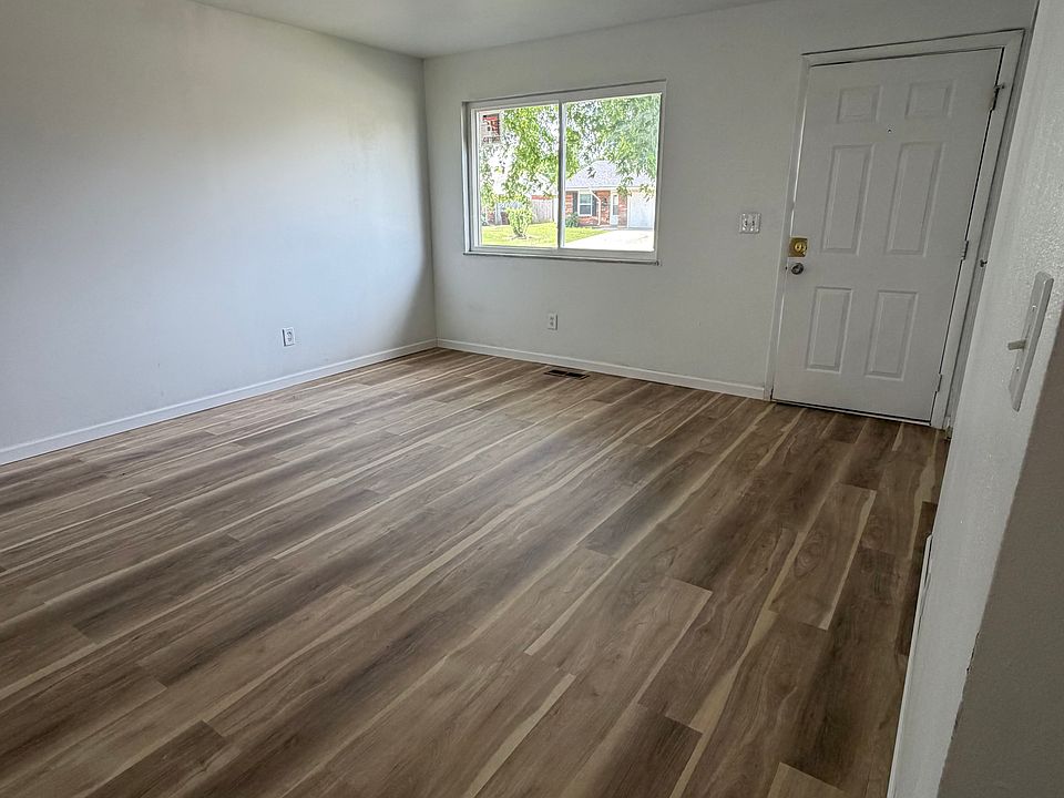1st image of 230 Orth Dr