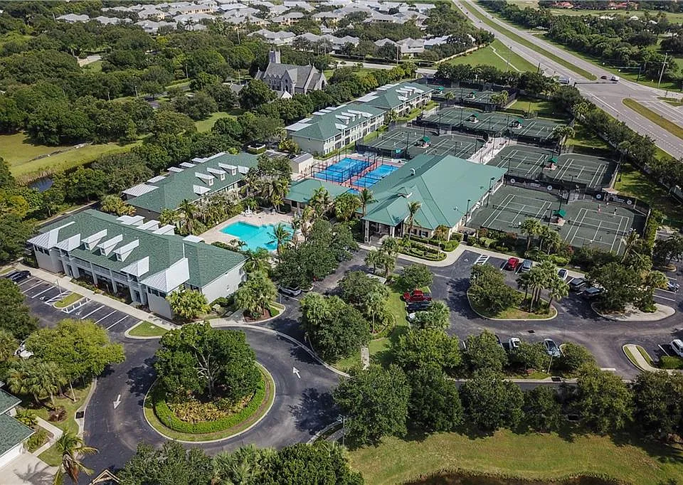 4350 Doubles Alley Dr #101