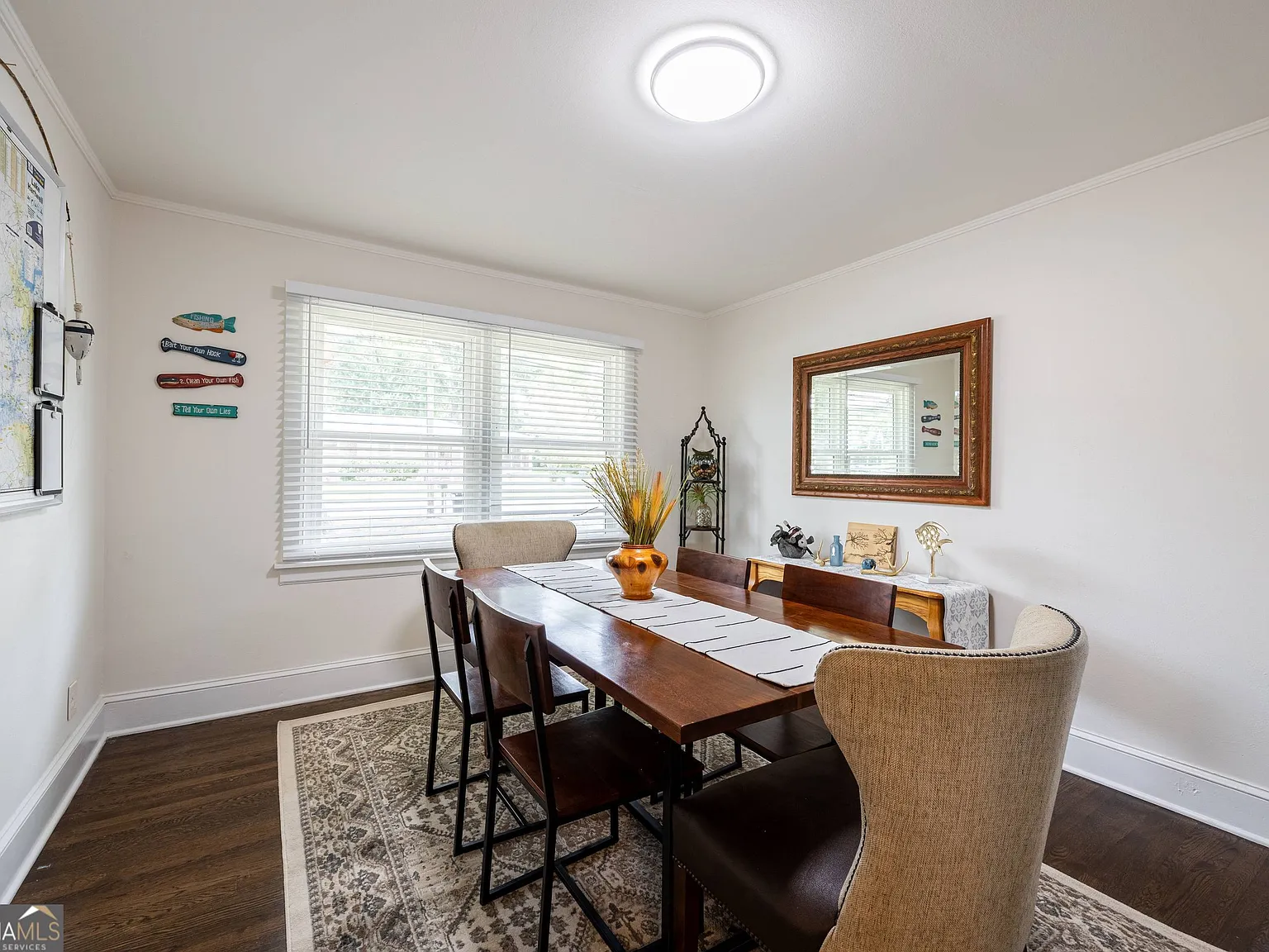 2 bed, 1.0 bath, 1179 sqft, $1,400 — Photo 4