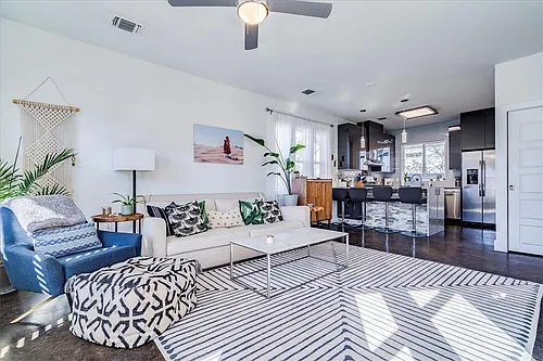 1203 Cometa St #2 Photo 1