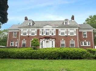 715 Berkeley Ave, Orange, NJ 07050