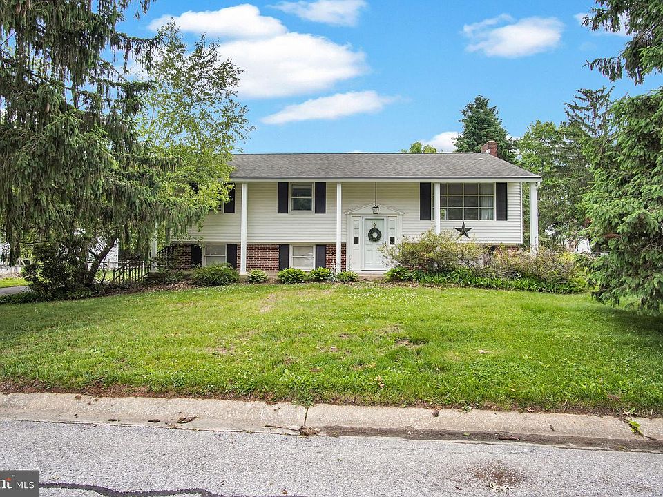 1st image of 31 Brandywine Dr