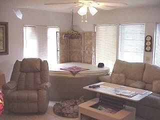2nd image of 22 Buttonwood Cir