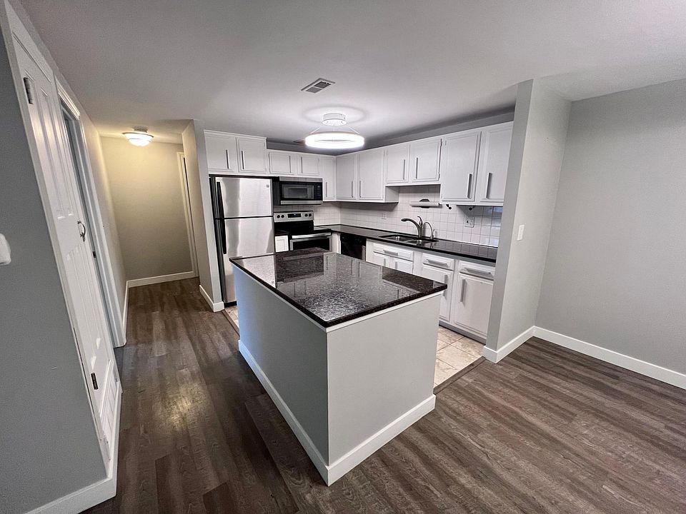 1st image of 1110 Mercury Dr