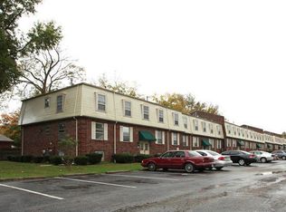 110 Spring Creek Ct APT 6, Louisville, KY 40218