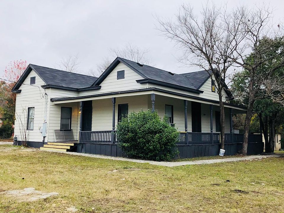 Exterior (remodel has been completed since photos were taken