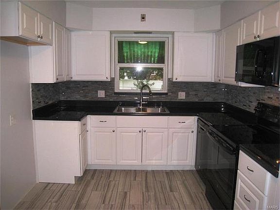 4th image of 8321 Vasel Dr