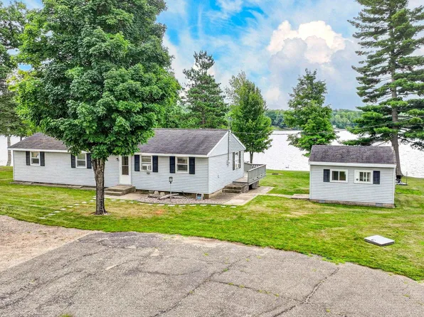 11893 N Shore Rd, Long Lake, WI 54542