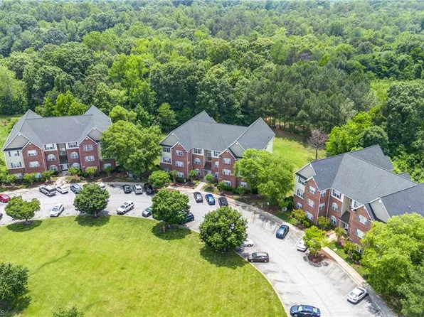 6941 Hanesbrook Cir APT 204, Clemmons, NC 27012