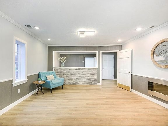 5th image of 128 Biggs Ln