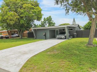 7440 Farragut St, Hollywood, FL 33024