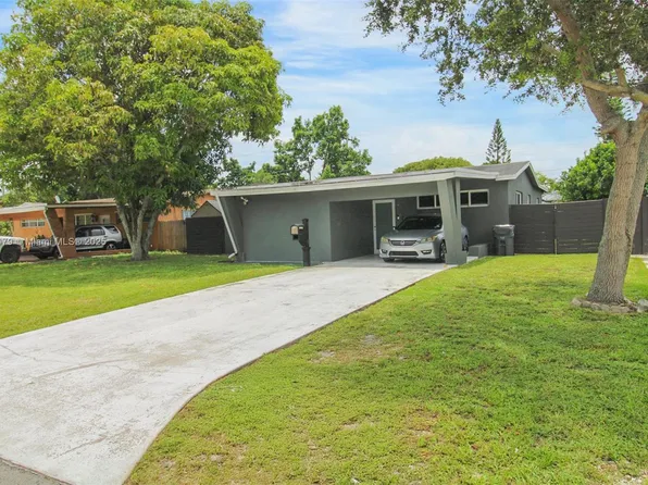 7440 Farragut St, Hollywood, FL 33024