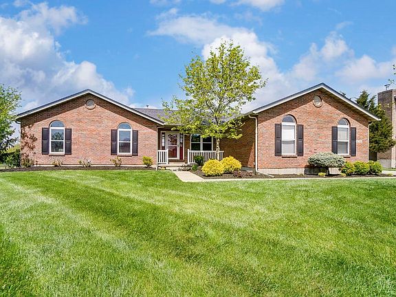 3rd image of 4734 Aspen Dr