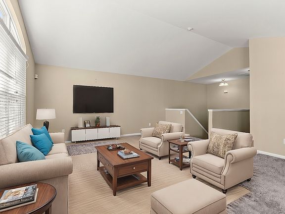 2nd image of 3972 Elizabeth Ave #3972