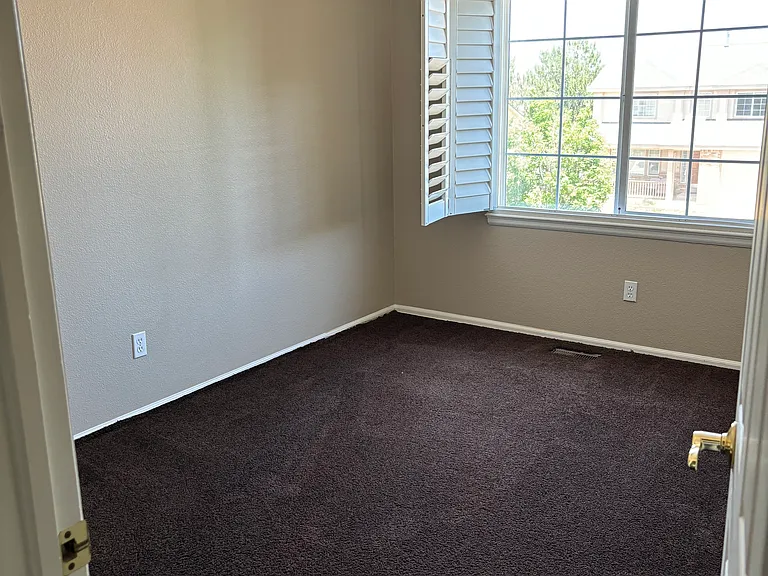 3725 Cottage Dr — Photo 36