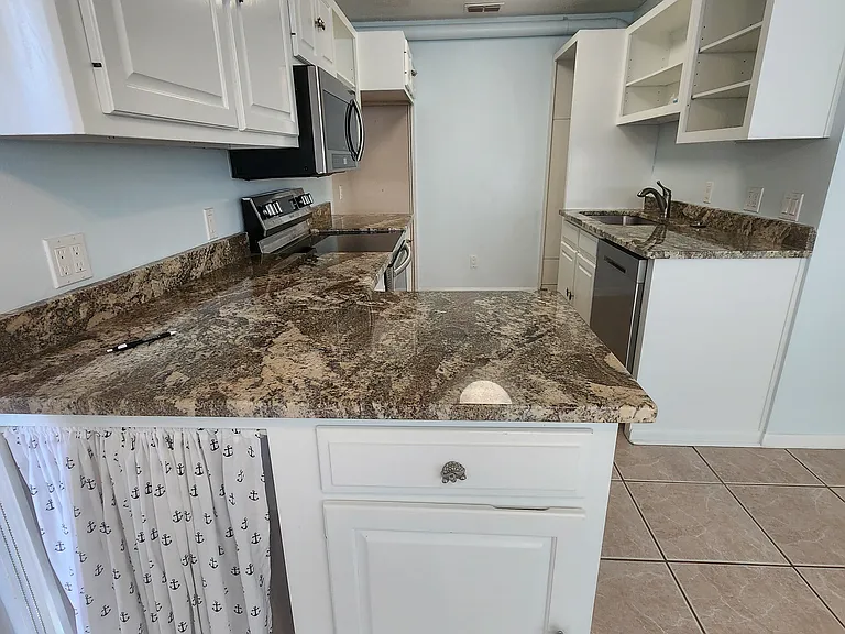 64 Cross Creek Rd #9 — Photo 4