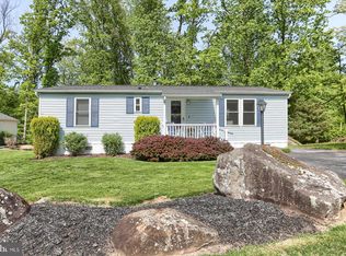 426 Maple Ave, Manheim, PA 17545