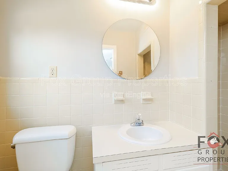 2049 Charlotte Hwy — Photo 18