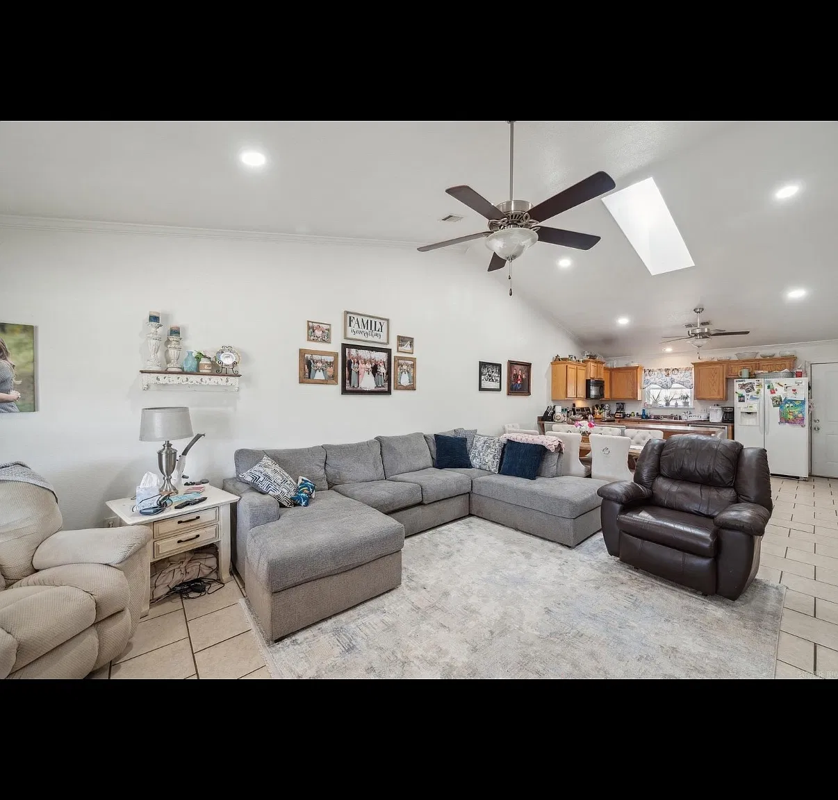 3 bed, 1454 sqft, $1,350 — Photo 2