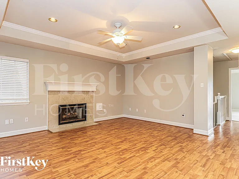 112 Golfview Dr — Photo 6