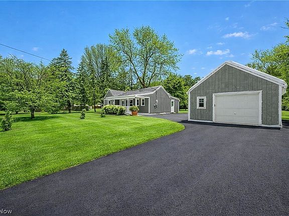 2nd image of 8564 Cedar Rd