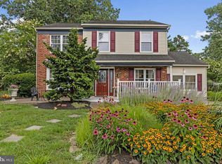 64 Lupus Ln, Sewell, NJ 08080
