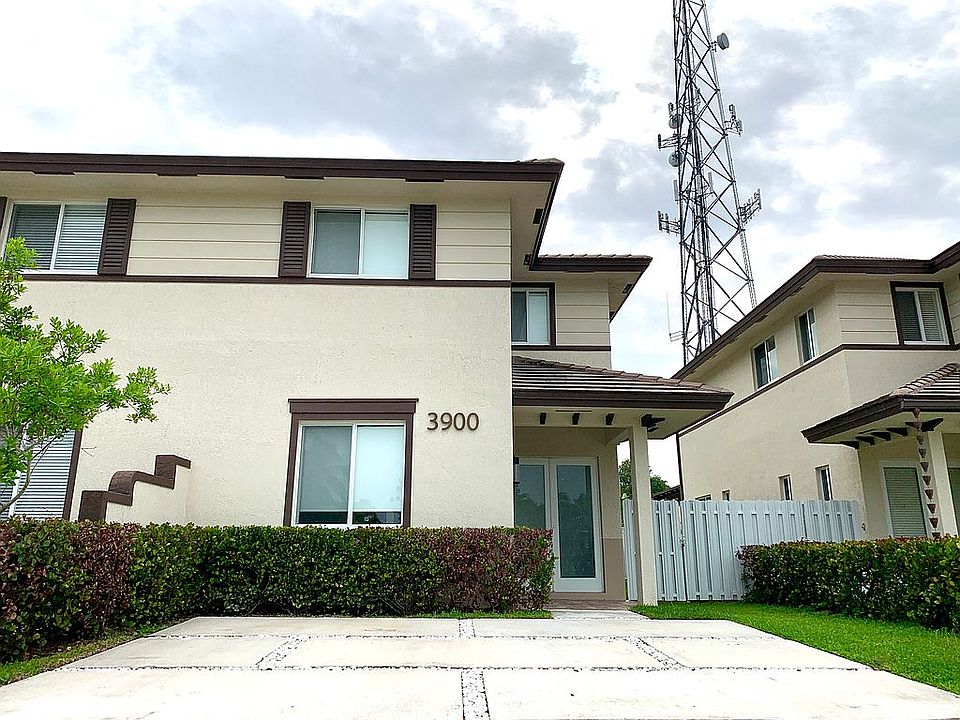 1st image of 3900 SW 69th Ave Unit 1