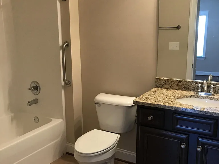 1821 Bell Tower Ln NE #1821 — Photo 12