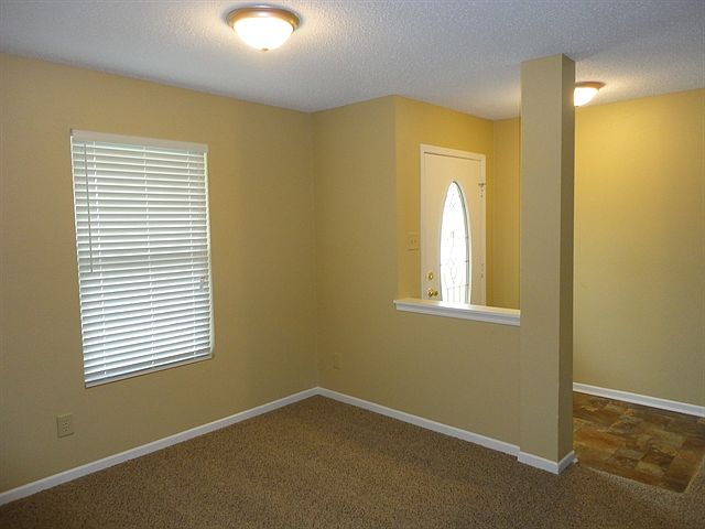 1st image of 635 Eastpointe Dr