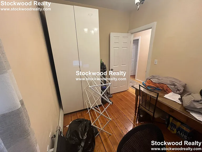 41 Howell St #2 — Photo 36