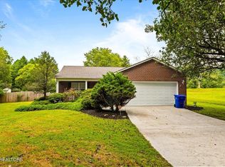 165 Elizabethton Way, Clinton, TN 37716