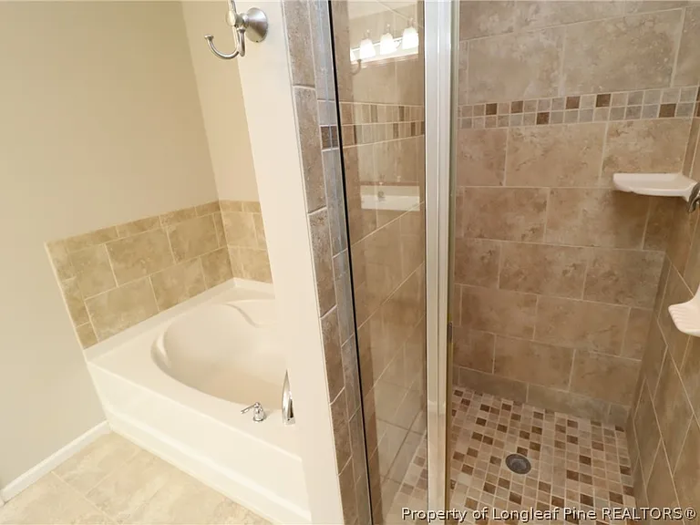 2935 Winding Waters Way — Photo 35