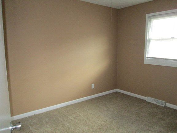 4th image of 1151 Pepper Dr