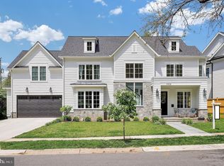 9908 Fleming Ave, Bethesda, MD 20814