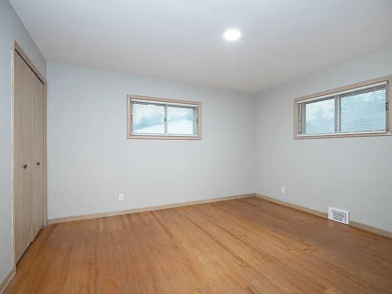 4365 Adrian Rd — Photo 21
