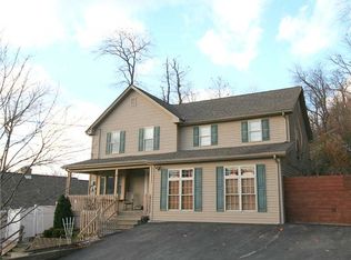 315 Elizabeth Ave, Evans City, PA 16033