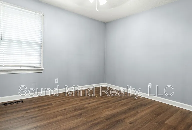 1601 Homestead Rd — Photo 23