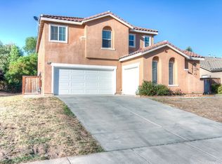 18528 Hillview Ln, Lake Elsinore, CA 92530