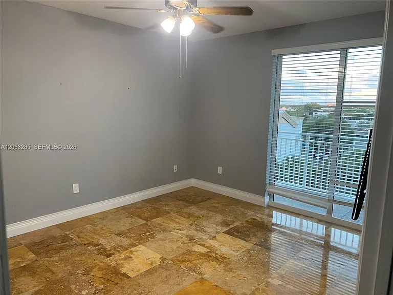 7280 SW 90th St #504 — Photo 10