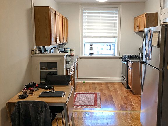 4th image of 4858 N Hermitage Ave #4858-2D