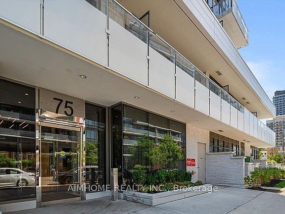 3rd image of 75 Canterbury Pl #1101