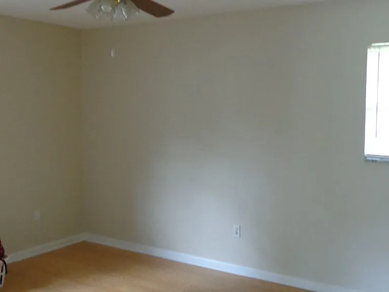 1510 Meeks Rd — Photo 3