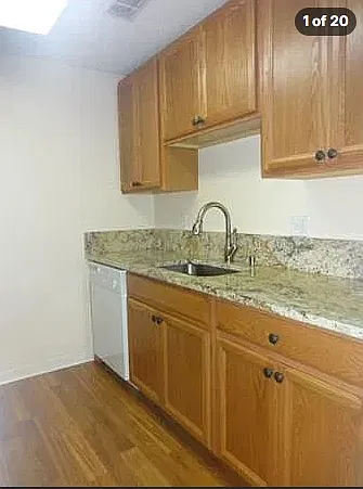 2 bed, 1141 sqft, $2,295 — Photo 4