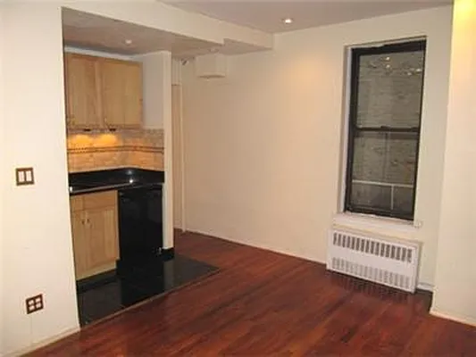 Rented by Mark David | media 35