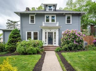 25 Avondale Rd, Newton, MA 02459