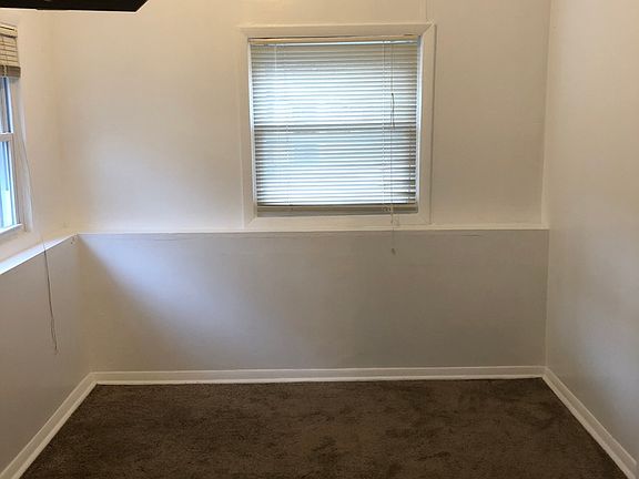 4th image of 1830 N Kimball Ave APT 1R